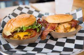 Al's Burger Shack
